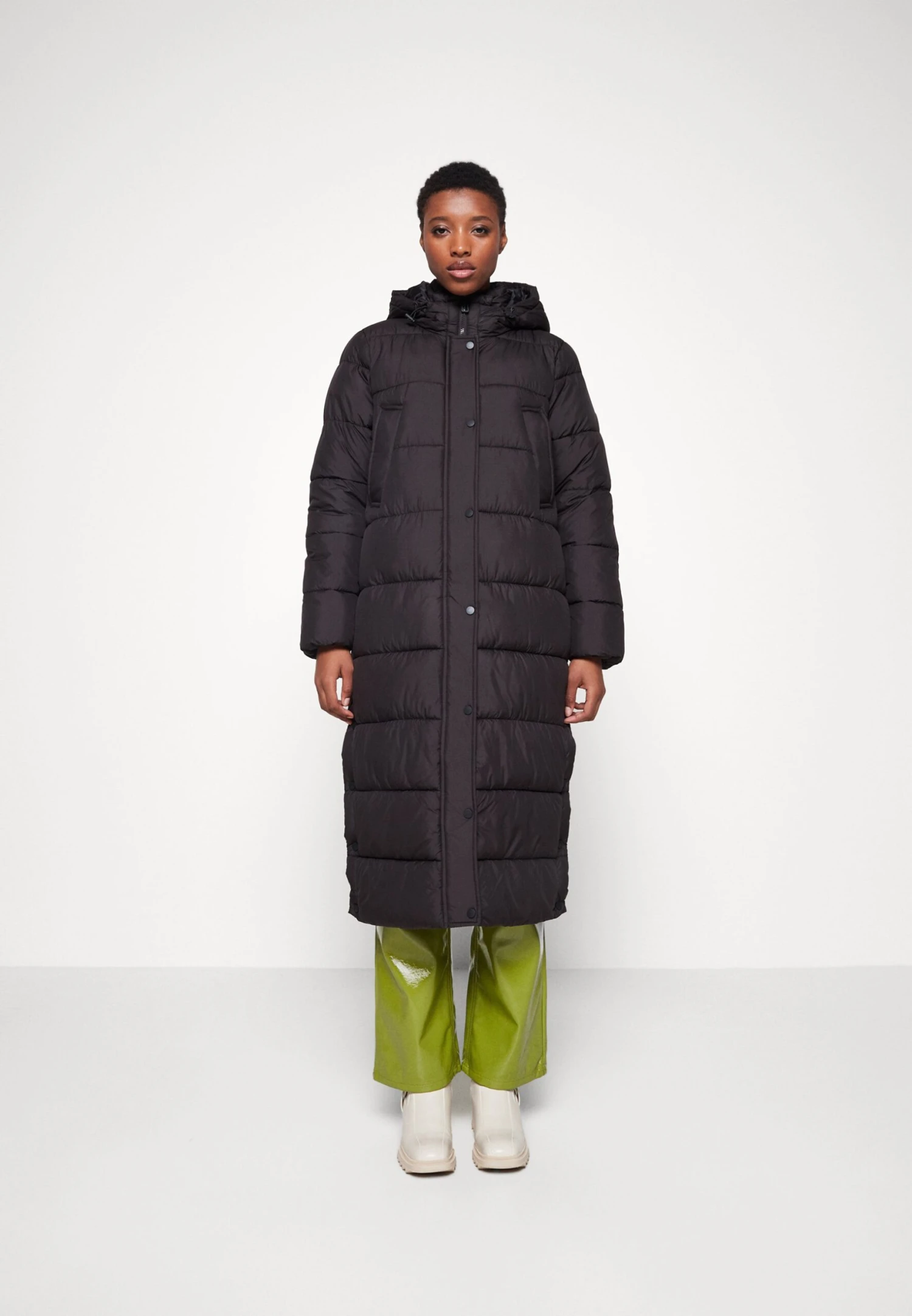 ONLY Onlcammie X- Long Quilted - Manteau D'Hiver - Black 3 ONLY Onlcammie X- Long Quilted - Manteau D'Hiver - Black