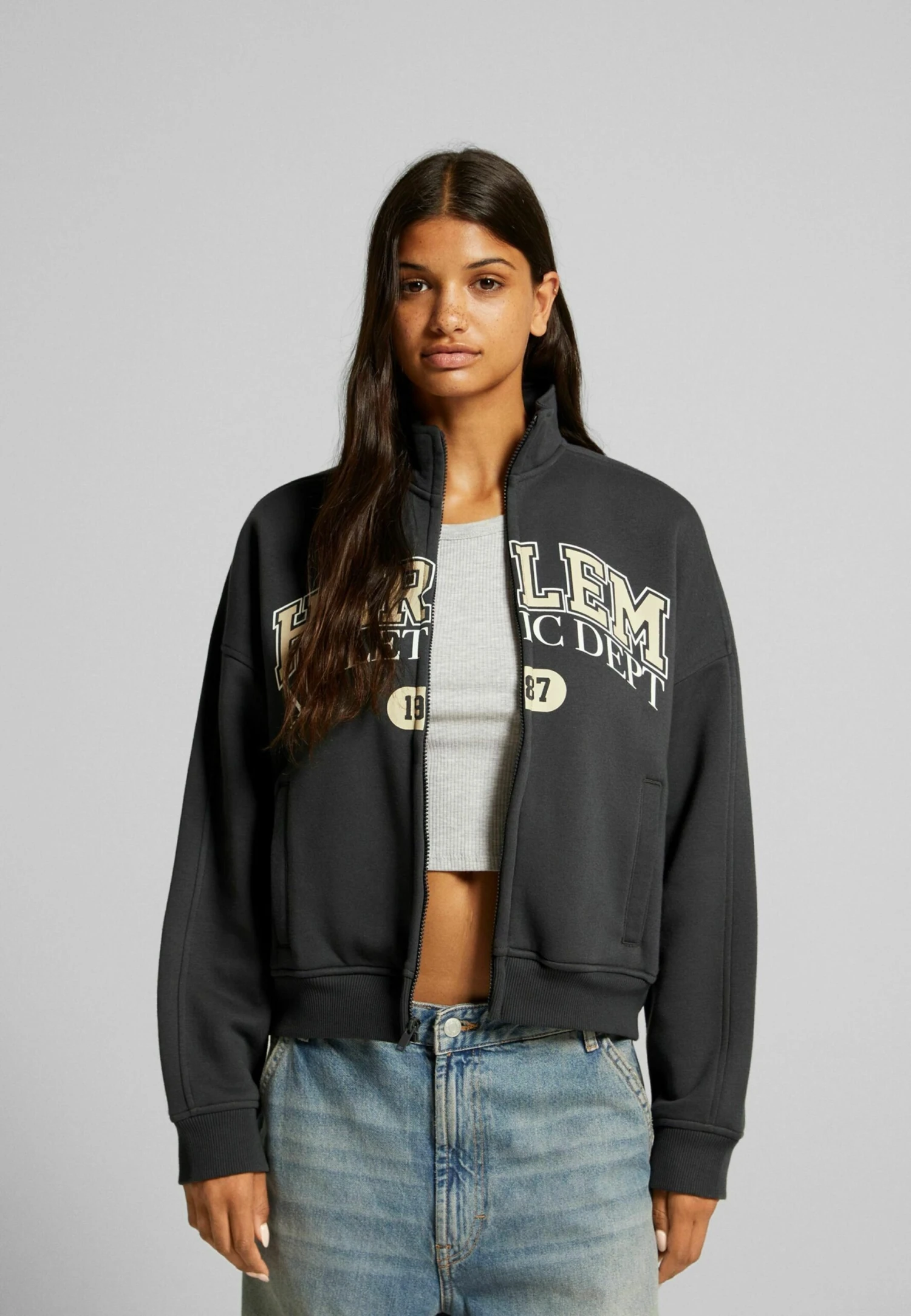 BERSHKA Print - Sweat Zippé - Dark Grey 3 BERSHKA Print - Sweat Zippé - Dark Grey