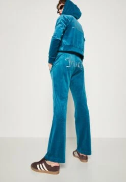 Juicy Couture Track Pants - Pantalon De Survêtement - Deep Lagoon 11 Juicy Couture Track Pants - Pantalon De Survêtement - Deep Lagoon -Next Soldes f43a93fc11054c8f827c41fde12f15a6