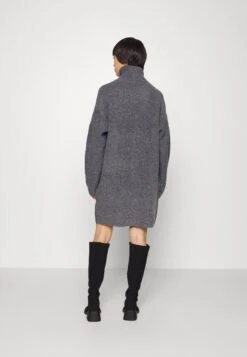 Robe Pull - Dark Grey 10 Robe Pull - Dark Grey -Next Soldes f4873775f96d4accadac8ceda68a4545