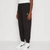 Puma Downtown Sweatpants - Pantalon De Survêtement - Black -Next Soldes f597dc02bd554973a9e7ec6eaeaf18d2