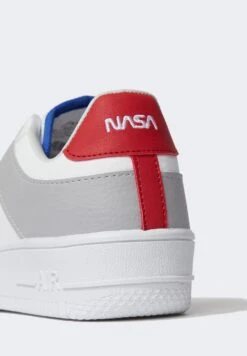 DeFacto Nasa - Baskets Basses - White -Next Soldes f6b01a7c1cb04dea841aa6778f458fe5