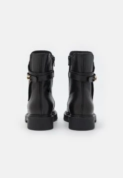 Furla Legacy Chelsea Boot - Bottines - Nero 12 Furla Legacy Chelsea Boot - Bottines - Nero -Next Soldes f9395375a68c4a9991d3bace9733279d