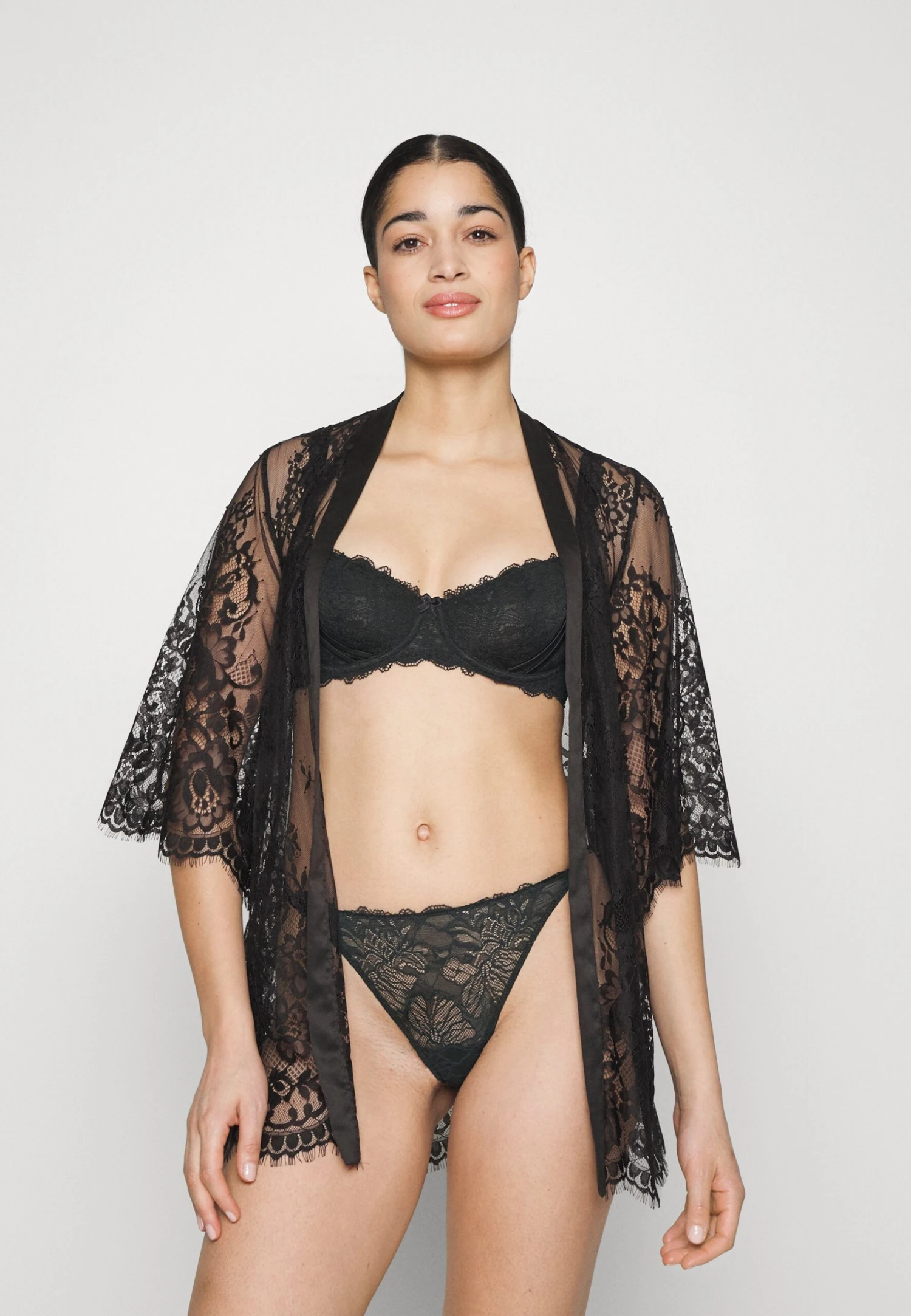 Guess Mirabel - String - Jet Black 4 Guess Mirabel - String - Jet Black – Image 2