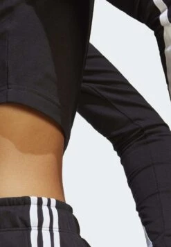 Adidas Sportswear Future Icons Three Stripes Mock Neck - T-Shirt À Manches Longues - Black -Next Soldes fc9a925959b54619b163fa0026c2d942