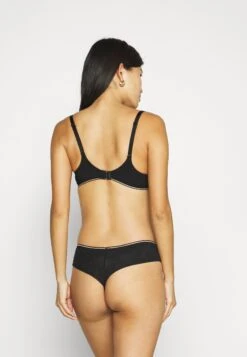 Simone Perele Bloom Vollschale Mit Tiefem Dekolleté - Soutien-Gorge À Armatures - Schwarz 10 Simone Perele Bloom Vollschale Mit Tiefem Dekolleté - Soutien-Gorge À Armatures - Schwarz -Next Soldes fd06558761ba47f7b968b6ba0b3ec469