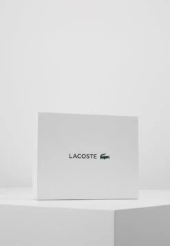 Lacoste Billfold Coin - Portefeuille - Peacoat -Next Soldes fd76d31bc35a4892a2d166ed792ca44f