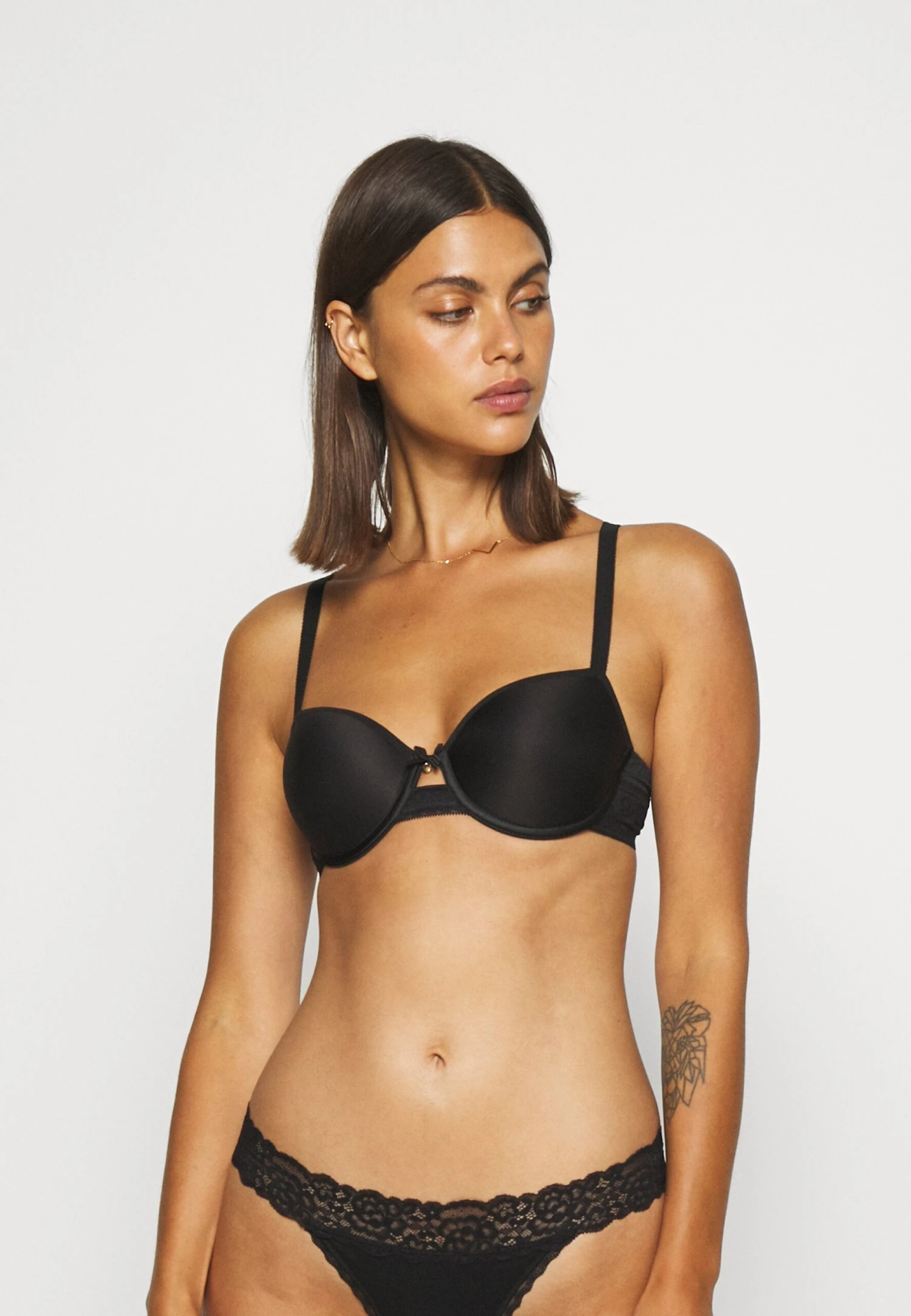 Chantelle Alto Aussenträger - Soutien-Gorge À Balconnet - Schwarz 3 Chantelle Alto Aussenträger - Soutien-Gorge À Balconnet - Schwarz